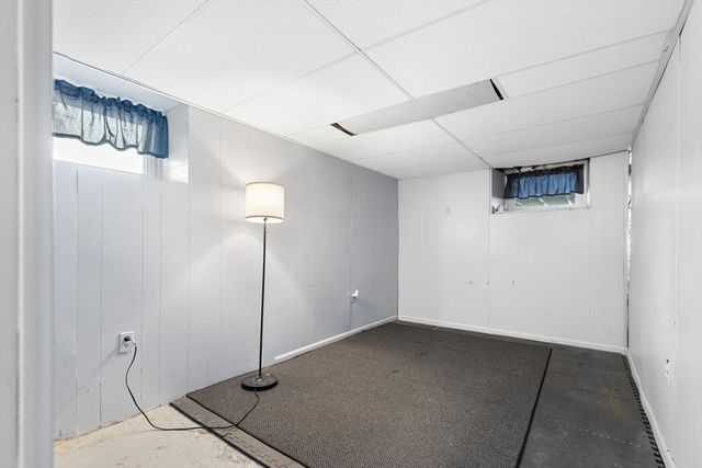 15 Cass St, Melrose, MA 02176