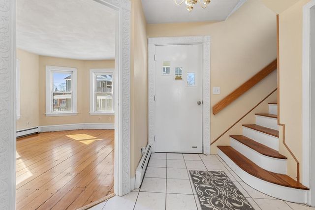 15 Cass St, Melrose, MA 02176