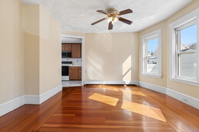 15 Cass St, Melrose, MA 02176