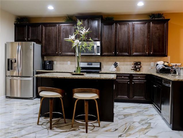 5268 Rosewood Place, Fairburn, GA 30213