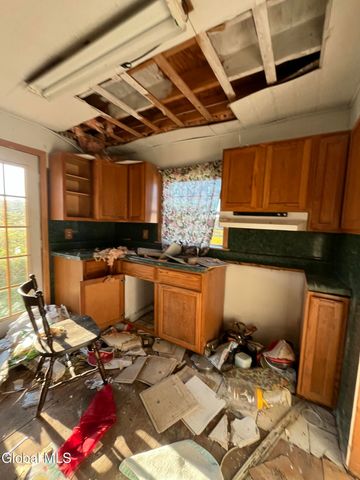 1296 State Highway 162, Root, NY 12166