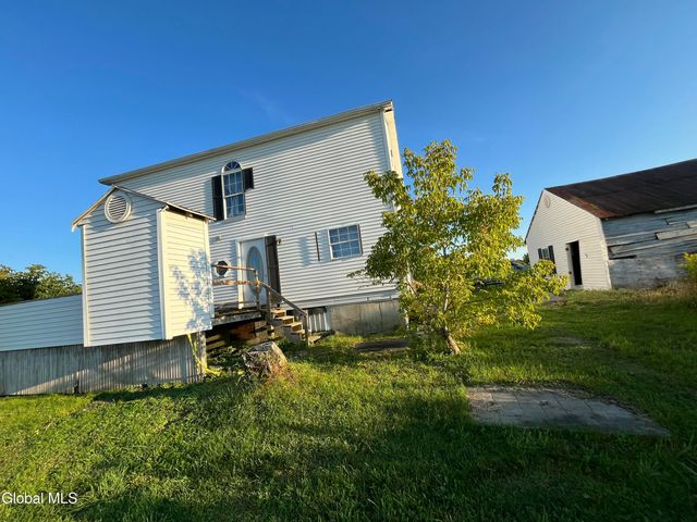 1296 State Highway 162, Root, NY 12166