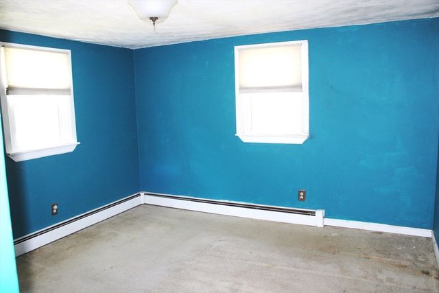 35 Nashoba Road, Charlton, MA 01507