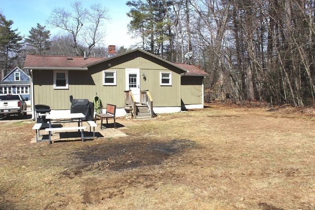 35 Nashoba Road, Charlton, MA 01507