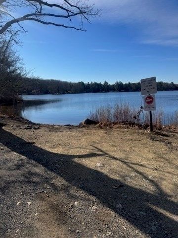 35 Nashoba Road, Charlton, MA 01507