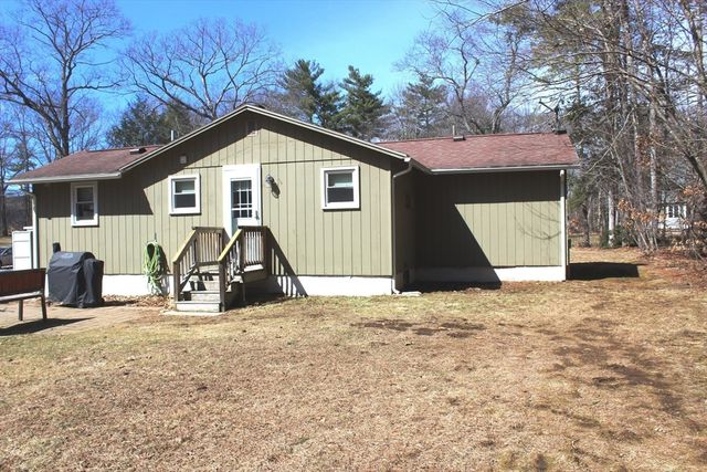 35 Nashoba Road, Charlton, MA 01507