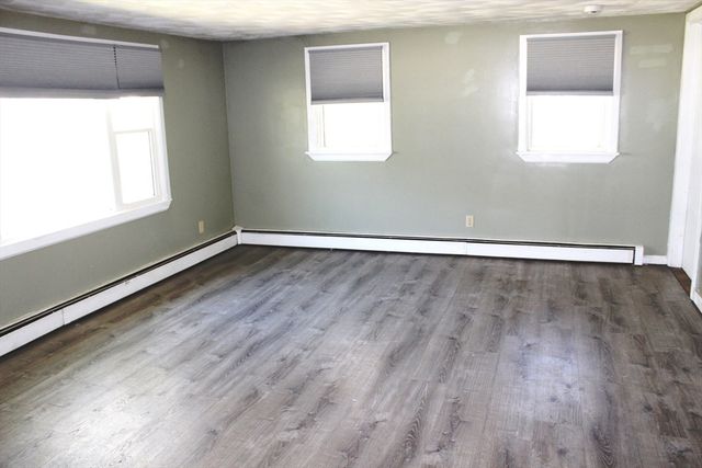 35 Nashoba Road, Charlton, MA 01507