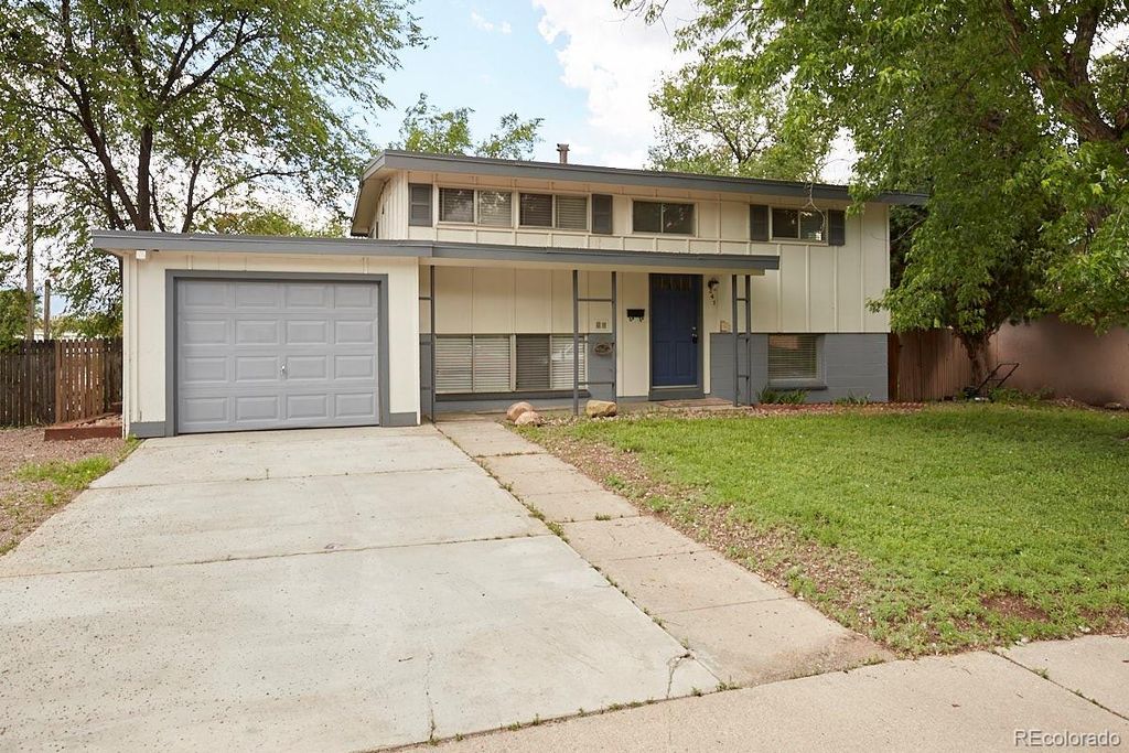 241 Elmwood Drive, Colorado Springs, CO 80907