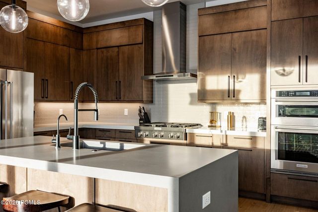 848 E Klaim Drive, Hideout, UT 84036