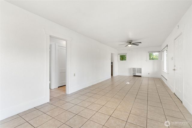 916 E 61st Street, Tacoma, WA 98404