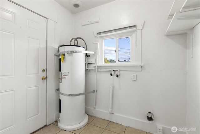 916 E 61st Street, Tacoma, WA 98404