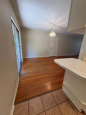 588 Rea Avenue, Lancaster, TX 75146