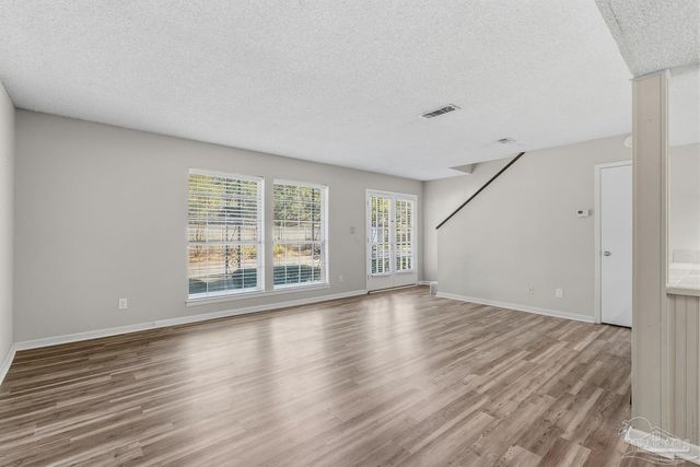 3328 Kingswood Ct 9D, Pensacola, FL 32514