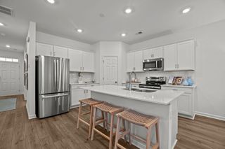 2599 Peaceful Valley Dr, Columbia, TN 38401