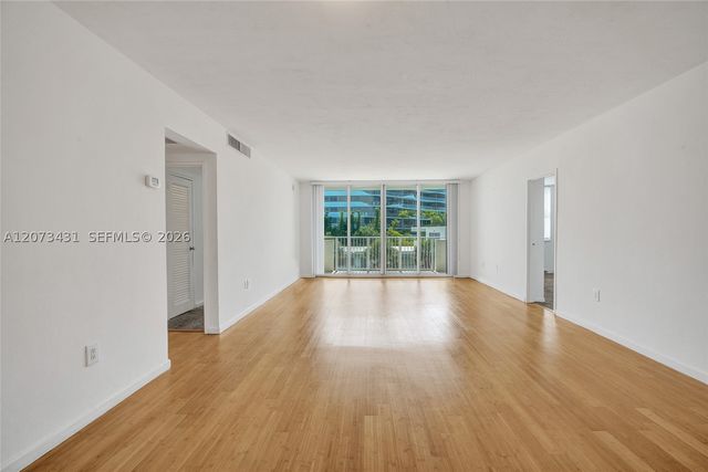 10350 W Bay Harbor Dr 3G, Bay Harbor Islands, FL 33154