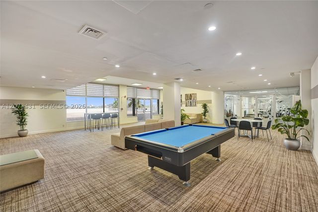 10350 W Bay Harbor Dr 3G, Bay Harbor Islands, FL 33154