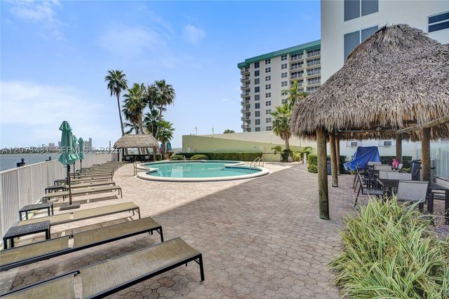 10350 W Bay Harbor Dr 3G, Bay Harbor Islands, FL 33154