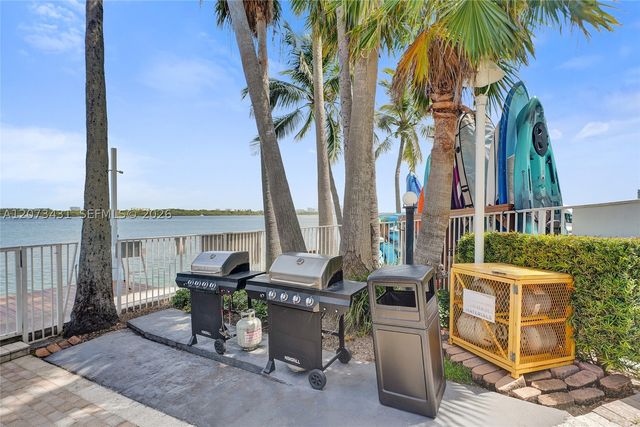 10350 W Bay Harbor Dr 3G, Bay Harbor Islands, FL 33154