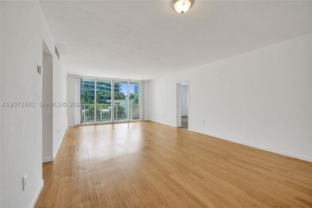 10350 W Bay Harbor Dr 3G, Bay Harbor Islands, FL 33154