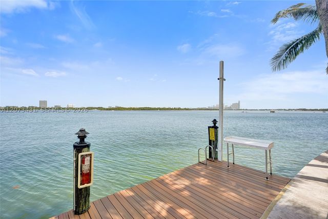 10350 W Bay Harbor Dr 3G, Bay Harbor Islands, FL 33154