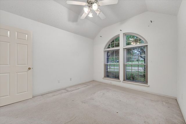 137 Tamarron Drive, Lakeside, TX 76135