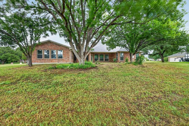 137 Tamarron Drive, Lakeside, TX 76135