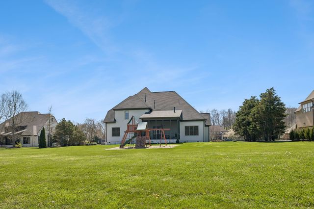 5016 Buds Farm Ln, Franklin, TN 37064