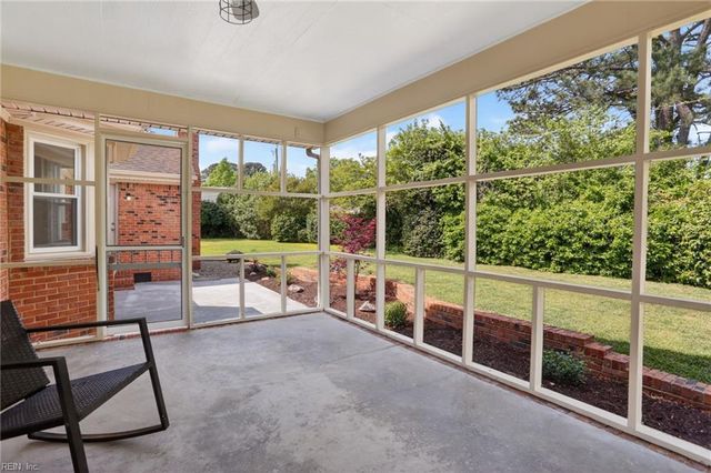 659 Fox Grove CT W, Virginia Beach, VA 23464