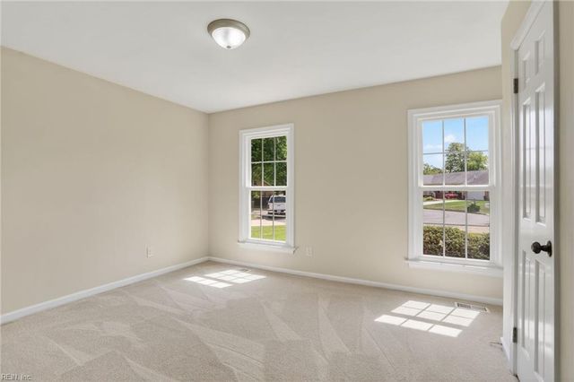 659 Fox Grove CT W, Virginia Beach, VA 23464