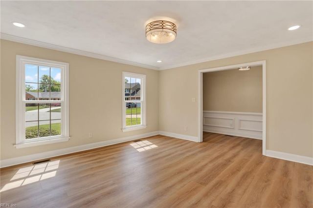 659 Fox Grove CT W, Virginia Beach, VA 23464