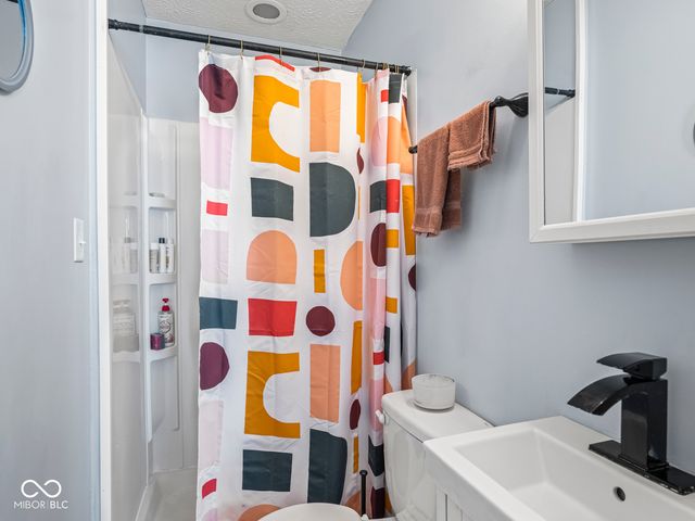 7831 E Vermont Street, Indianapolis, IN 46219