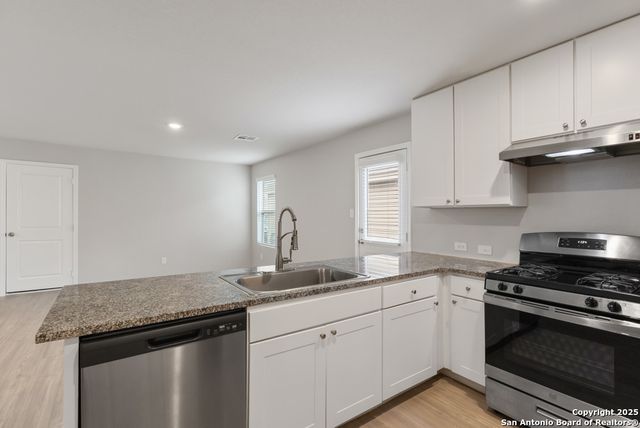 14114 Silos Meadows, San Antonio, TX 78252