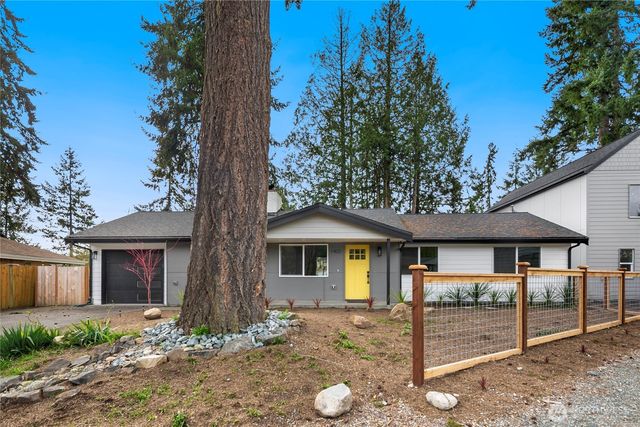 1402 N 136th Street, Seattle, WA 98133