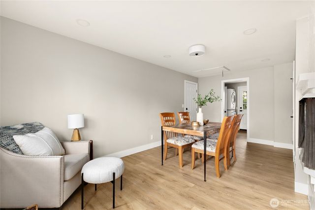 1402 N 136th Street, Seattle, WA 98133