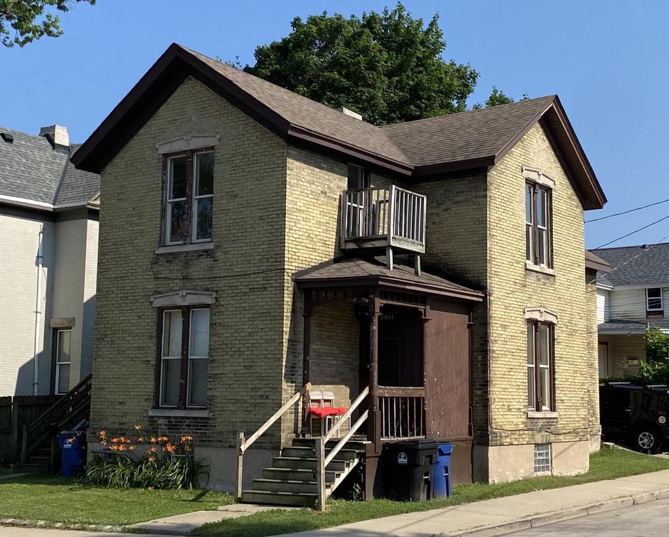 1011 10th STREET, Racine, WI 53403