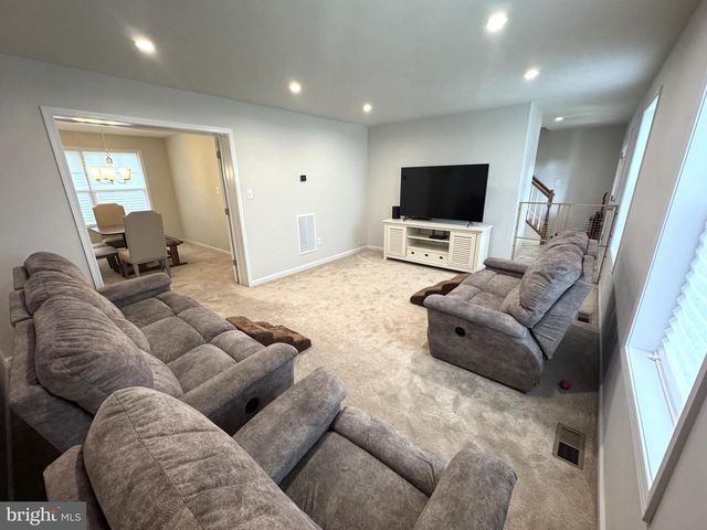 65 HILLSIDE DR, Lewistown, PA 17044