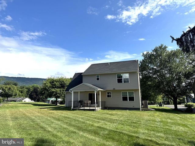 65 HILLSIDE DR, Lewistown, PA 17044