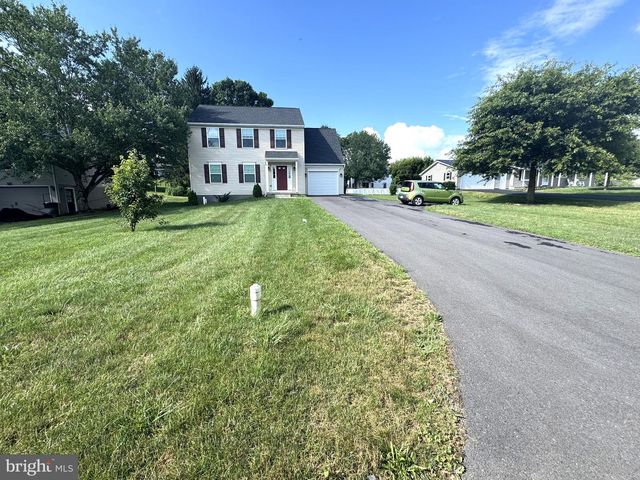 65 HILLSIDE DR, Lewistown, PA 17044