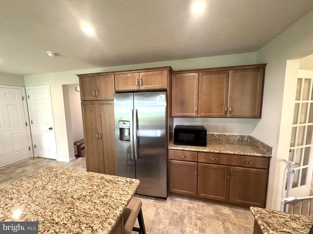 65 HILLSIDE DR, Lewistown, PA 17044