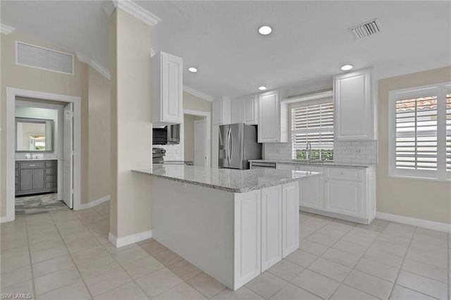 4577 Pasadena CT, Naples, FL 34109