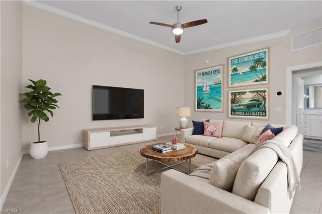 4577 Pasadena CT, Naples, FL 34109