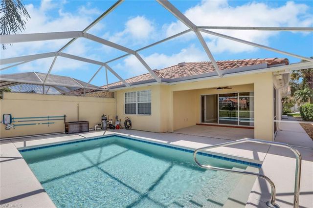 4577 Pasadena CT, Naples, FL 34109