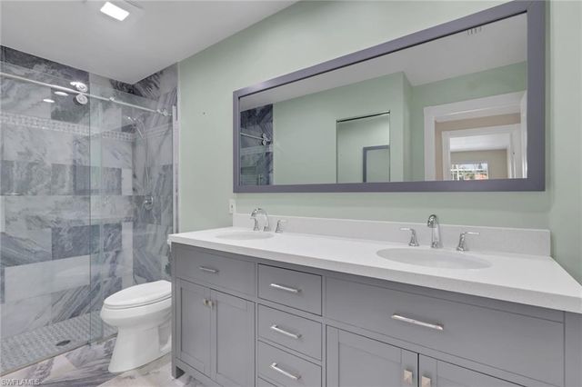4577 Pasadena CT, Naples, FL 34109