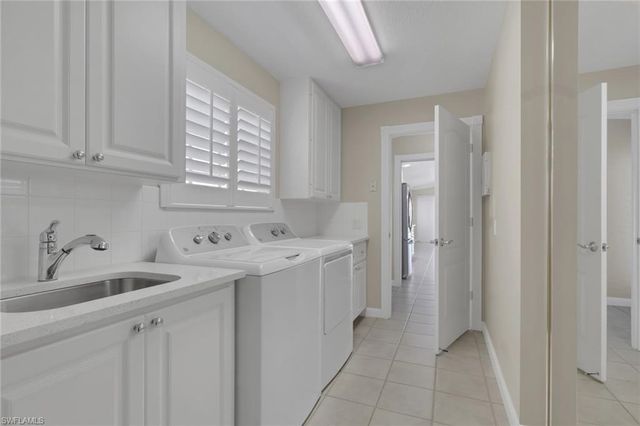 4577 Pasadena CT, Naples, FL 34109
