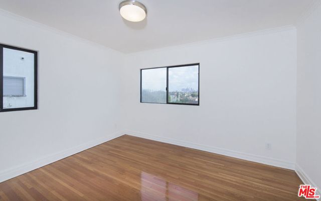 1242 S Hudson Avenue, Los Angeles, CA 90019