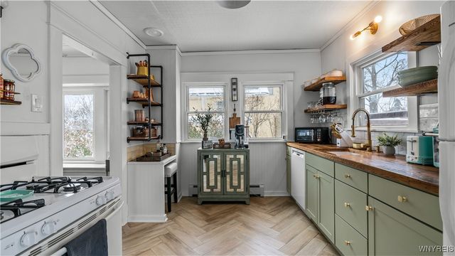 103 Linwood Avenue, Amherst, NY 14221