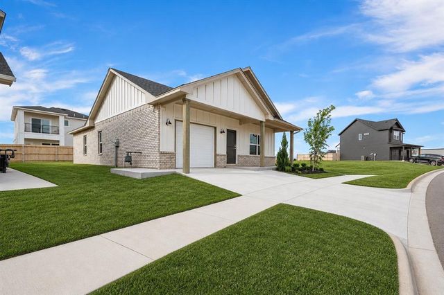 4113 NW 179th Street, Edmond, OK 73013
