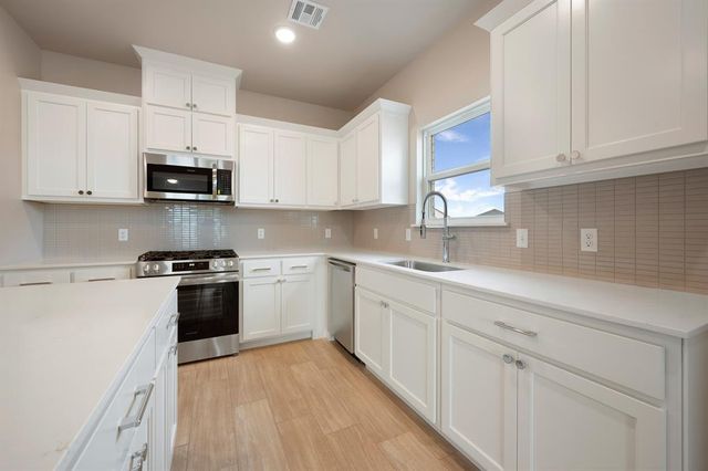 4113 NW 179th Street, Edmond, OK 73013