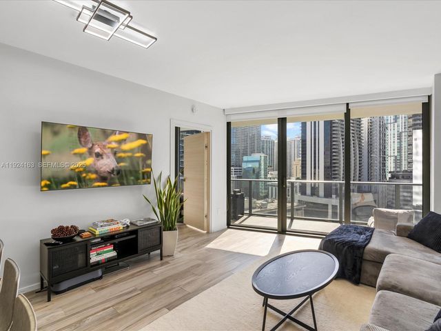 801 S Miami Ave 1603, Miami, FL 33130