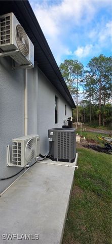 598 2nd ST SE, Naples, FL 34117